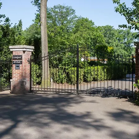 Huize Bosrijk Aan Het Water Chalet