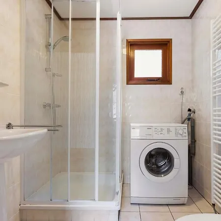 Huize Bosrijk Aan Het Water Chalet