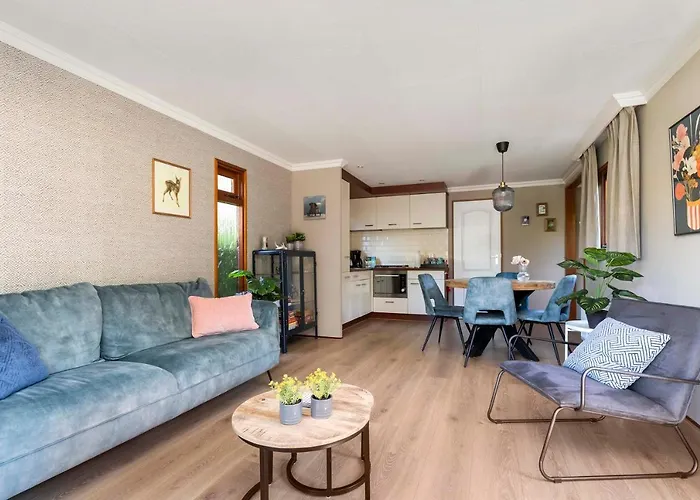 Huize Bosrijk Aan Het Water Chalet