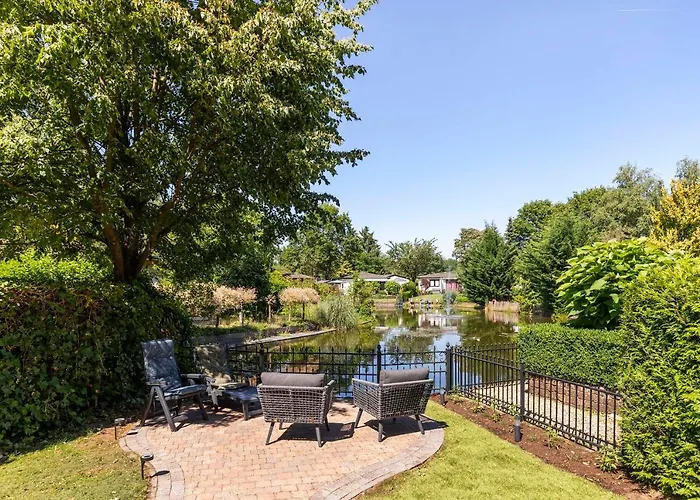 Chalet Huize Bosrijk Aan Het Water *